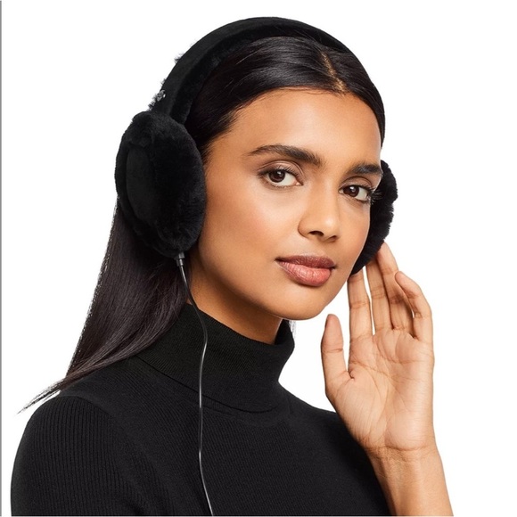 UGG Black Wired Earmuffs - Picture 1 of 14